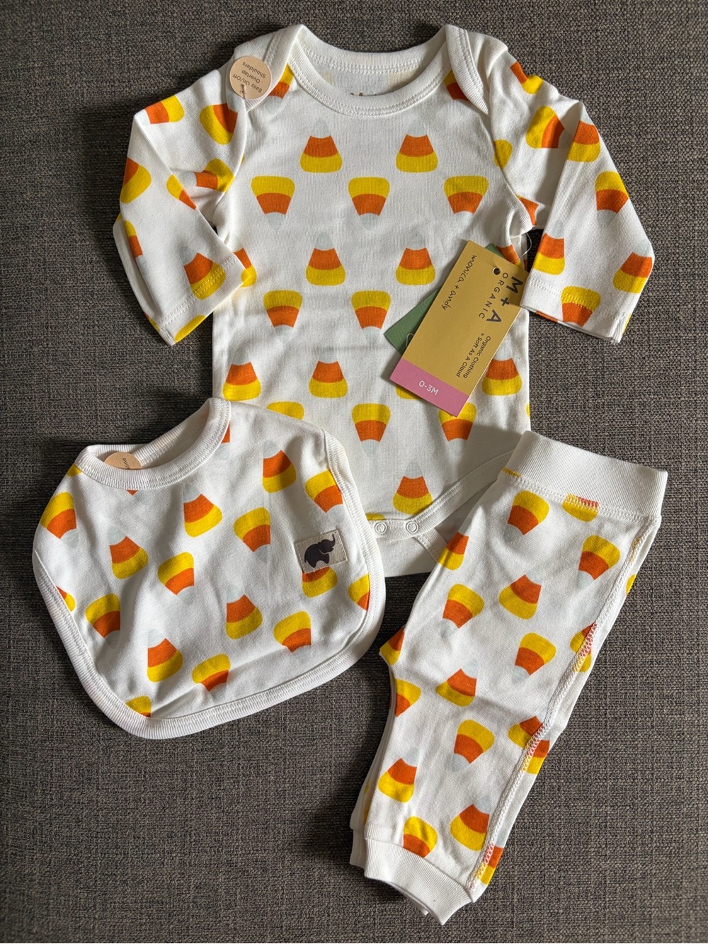 ✨$10✨NWT•Monica+Andy Organic Cotton Halloween Bodysuit, Pants, & Bib Set | 0-3m